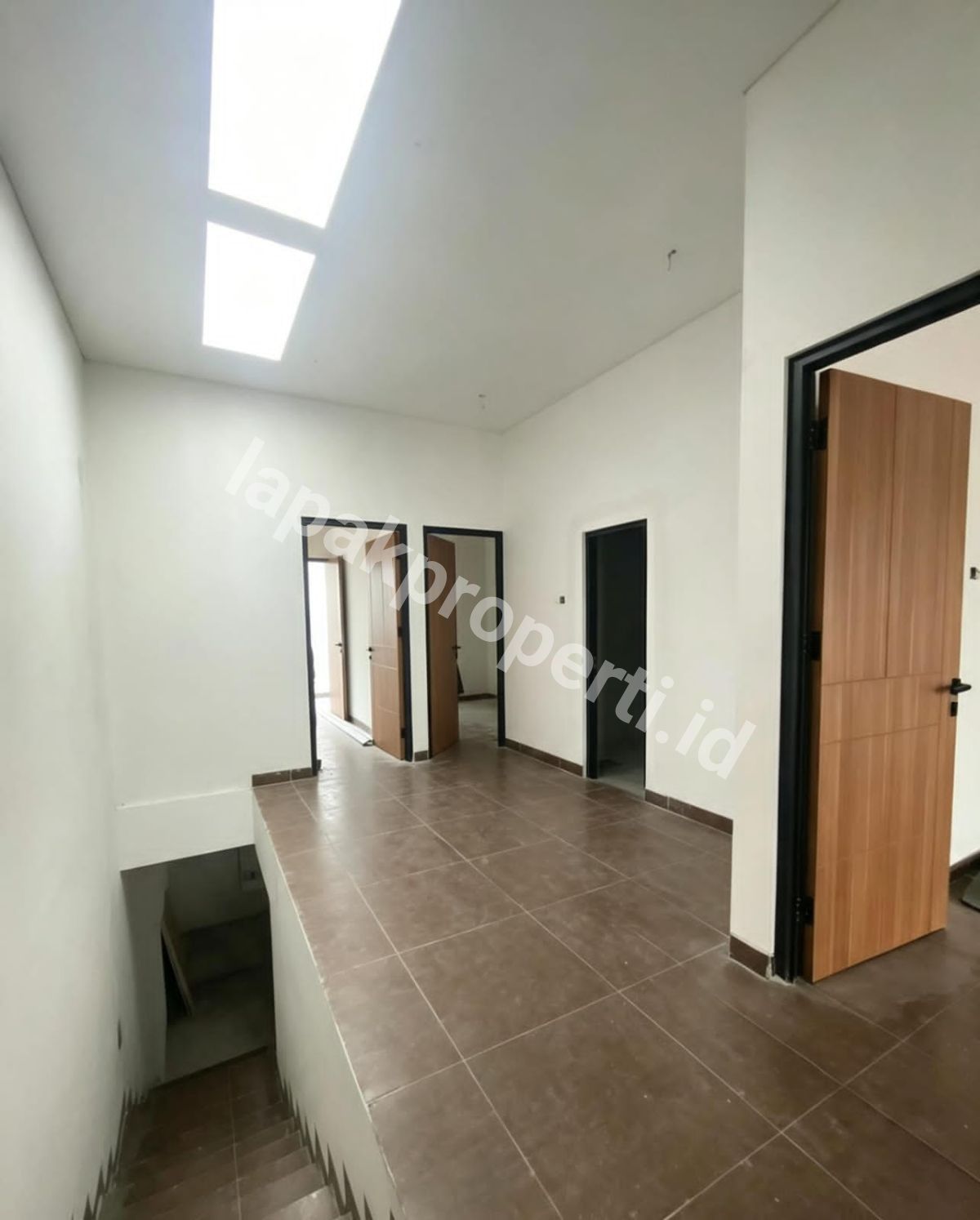 Foto Dijual Rumah Baru Non komplek Di Cipinang Kebembem - 14