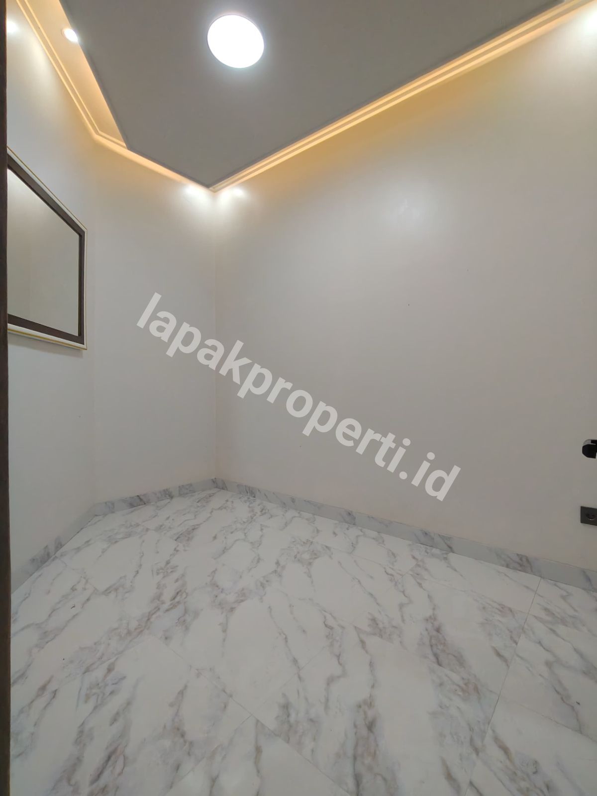 Foto Rumah Baru Dalam Twonhouse Di Cipayung Jakarta Timur - 12