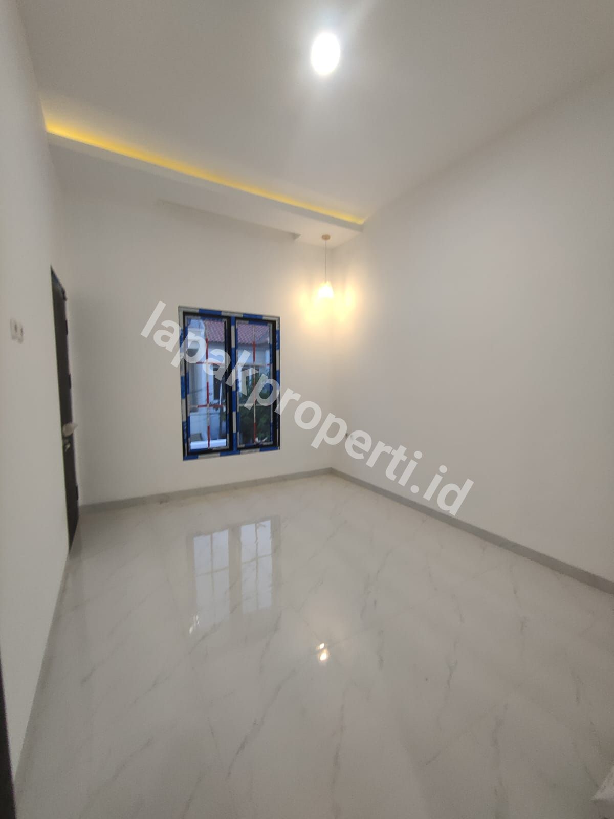 Foto Dijual Rumah Baru On Progres Lokasi Strategis Di Pondok Bambu Jakarta Timur - 11