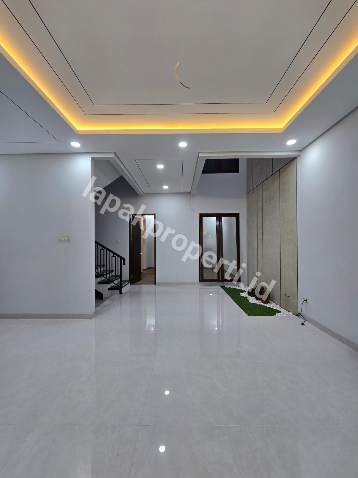 Foto Dijual Rumah Baru Dalam Komplek Tenang Di Cempaka Putih Tengah Jakarta pusat - 8