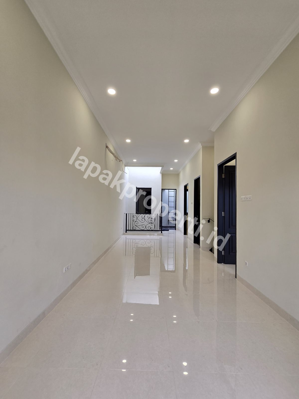 Foto Rumah Baru Dekat Mall Arion Di Rawamangun Jakarta Timur - 8