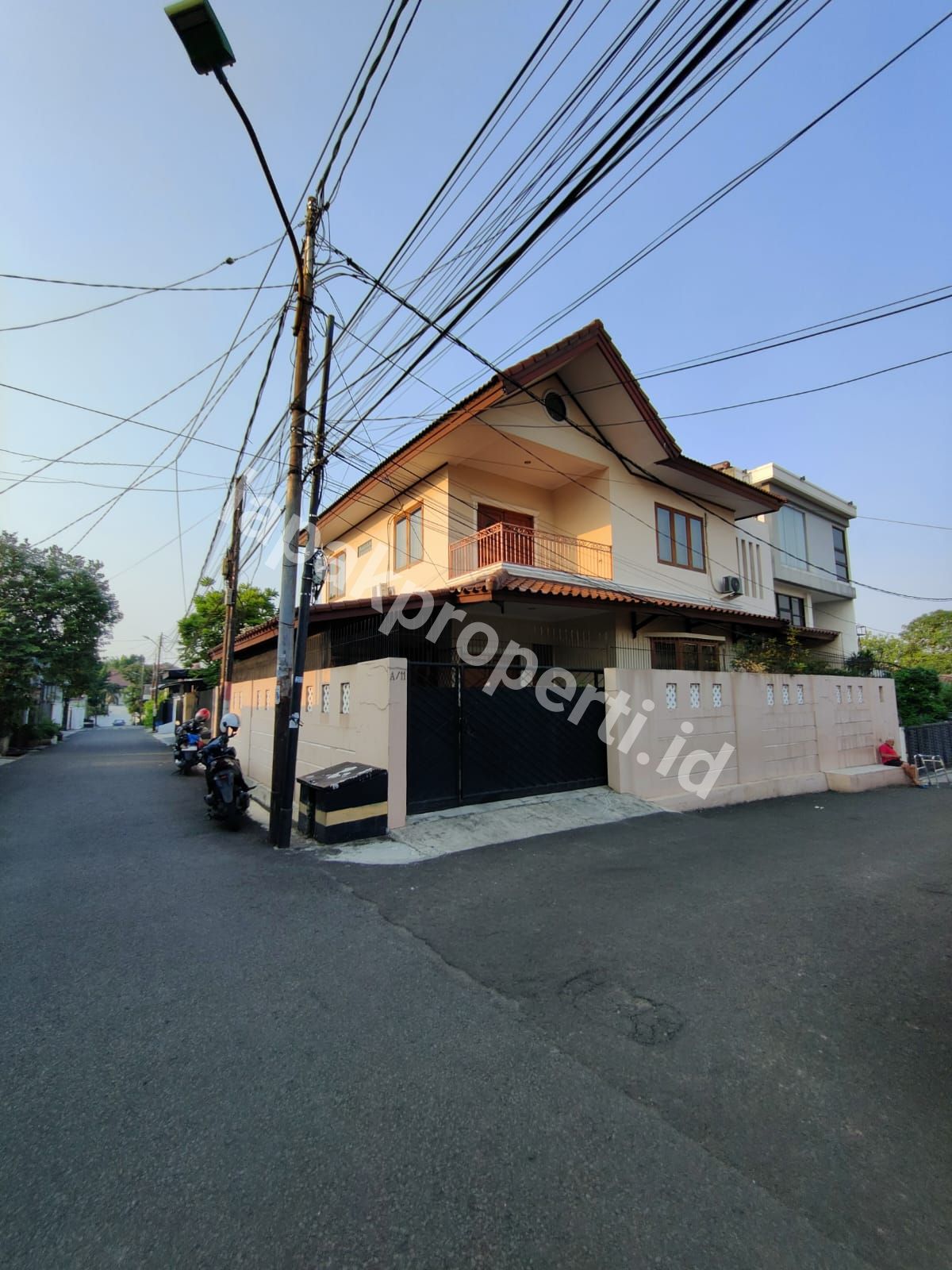 Foto Dijual rumah Baru Dalam Komplek Tenang Di Cipinang Muara - 2