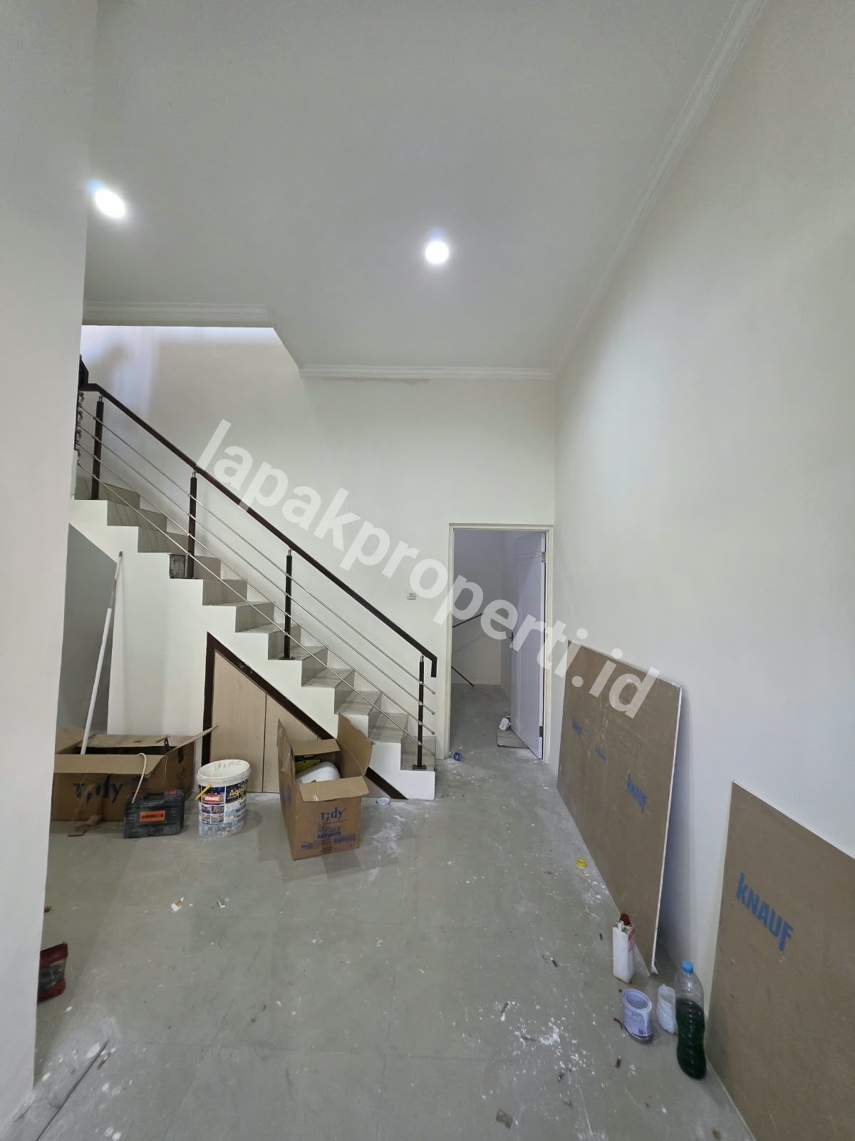 Foto Jual Harga Bawah Pasar Rumah 2 lantai 3 kamar di Gading Indah Regency Surabaya Timur dekat Kedungcowek, Kenjeran - 4