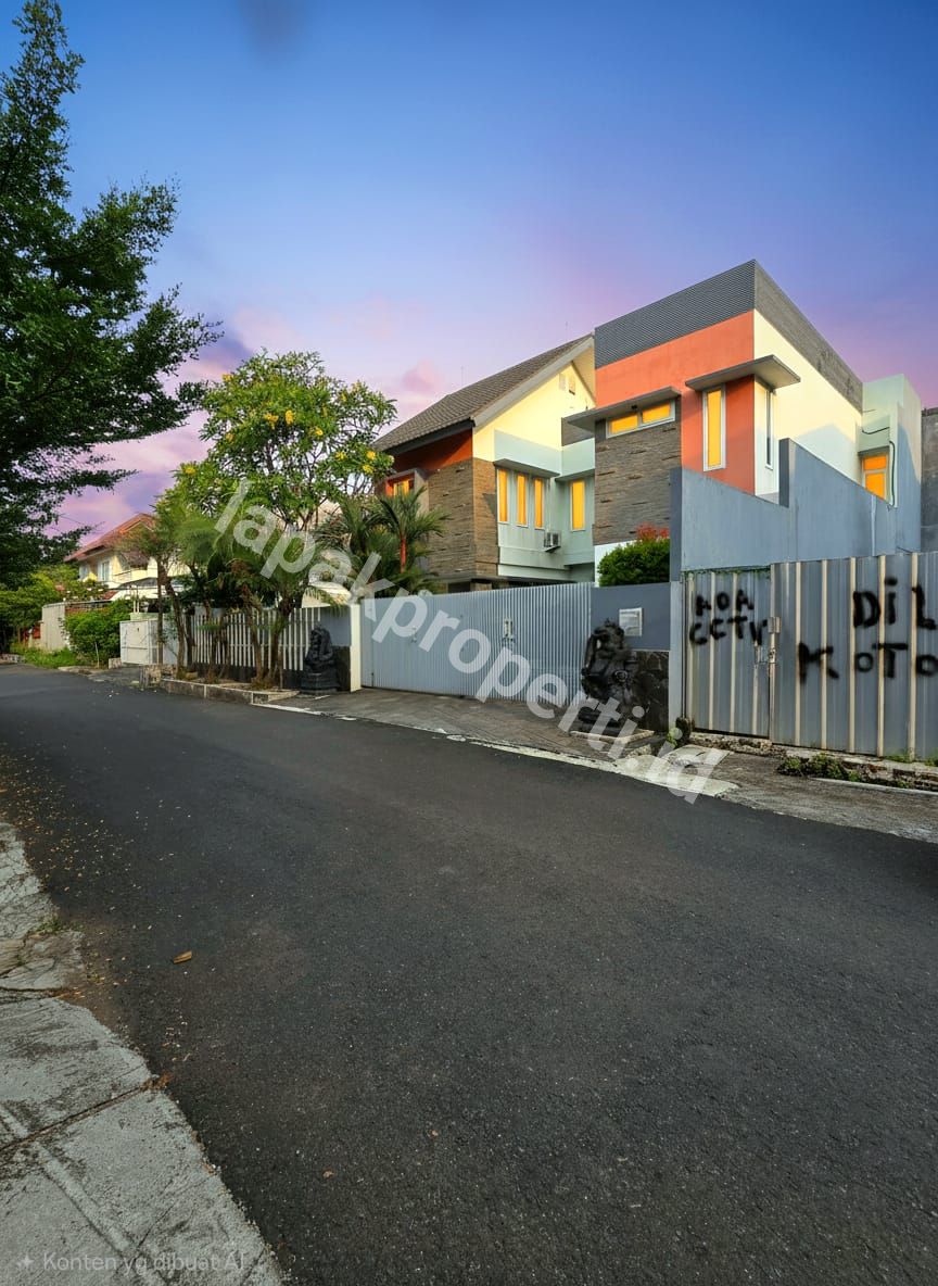 Foto Rumah Mewah Dalam komplek Siap Huni Di Duren Sawit Jakarta Timur - 2