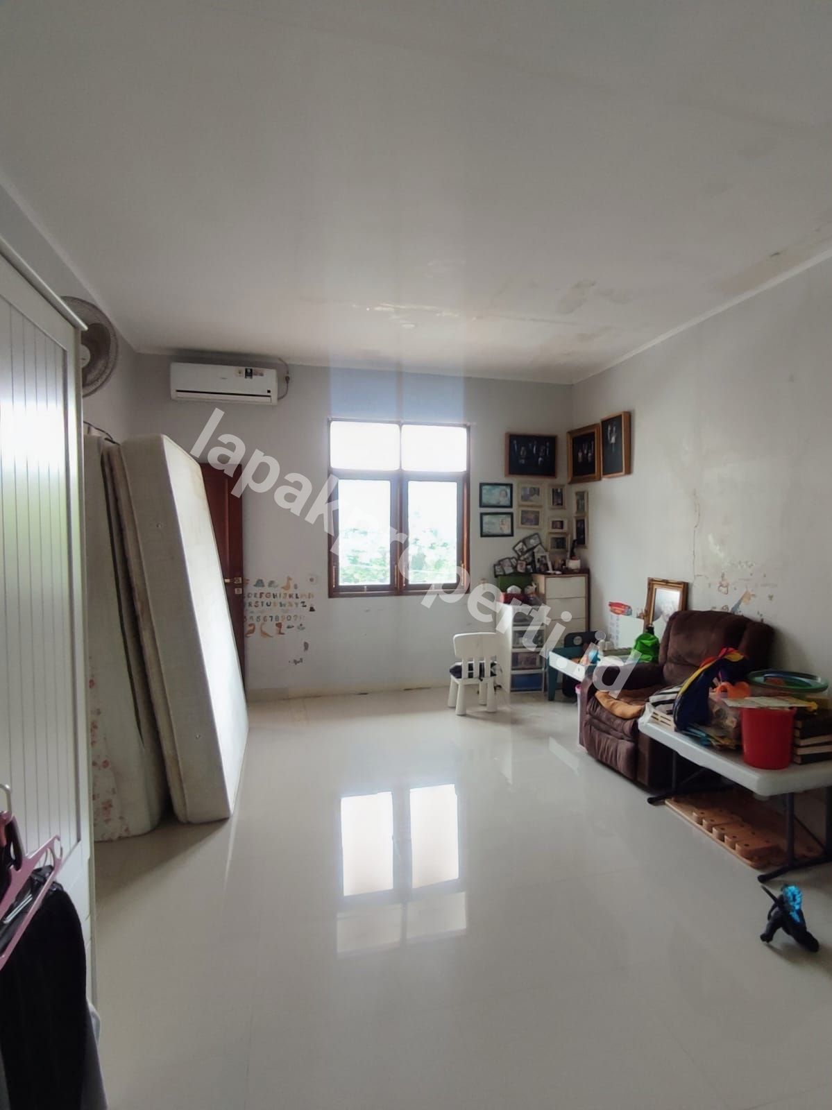 Foto Rumah Secondary Dalam Komplek one gate - 8