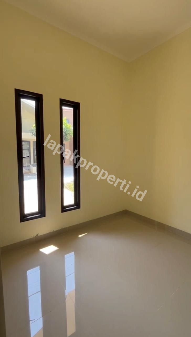 Foto DISEWAKAN Rumah Baru di Jababeka Cikarang Utara Deltamas MM2100 - 4