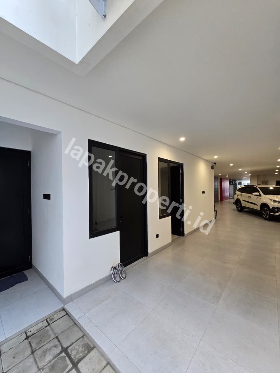 Foto Dijual Brand New KOST EXCLUSIVE Lokasi Strategis Salemba Jakarta Pusat - 14