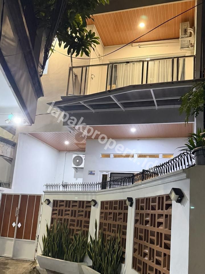 Dijual Rumah Semi Furnished Akses Motor Dekat RS Persahabatan Di Pisangan Timur