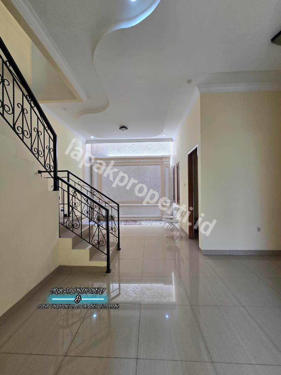 Foto Turun Harga Rumah Dalam Komplek Siap Huni - 8
