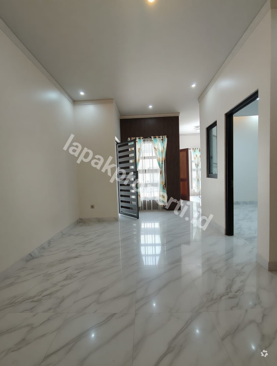 Foto Rumah Baru Dalam Twonhouse Di Cipayung Jakarta Timur - 10