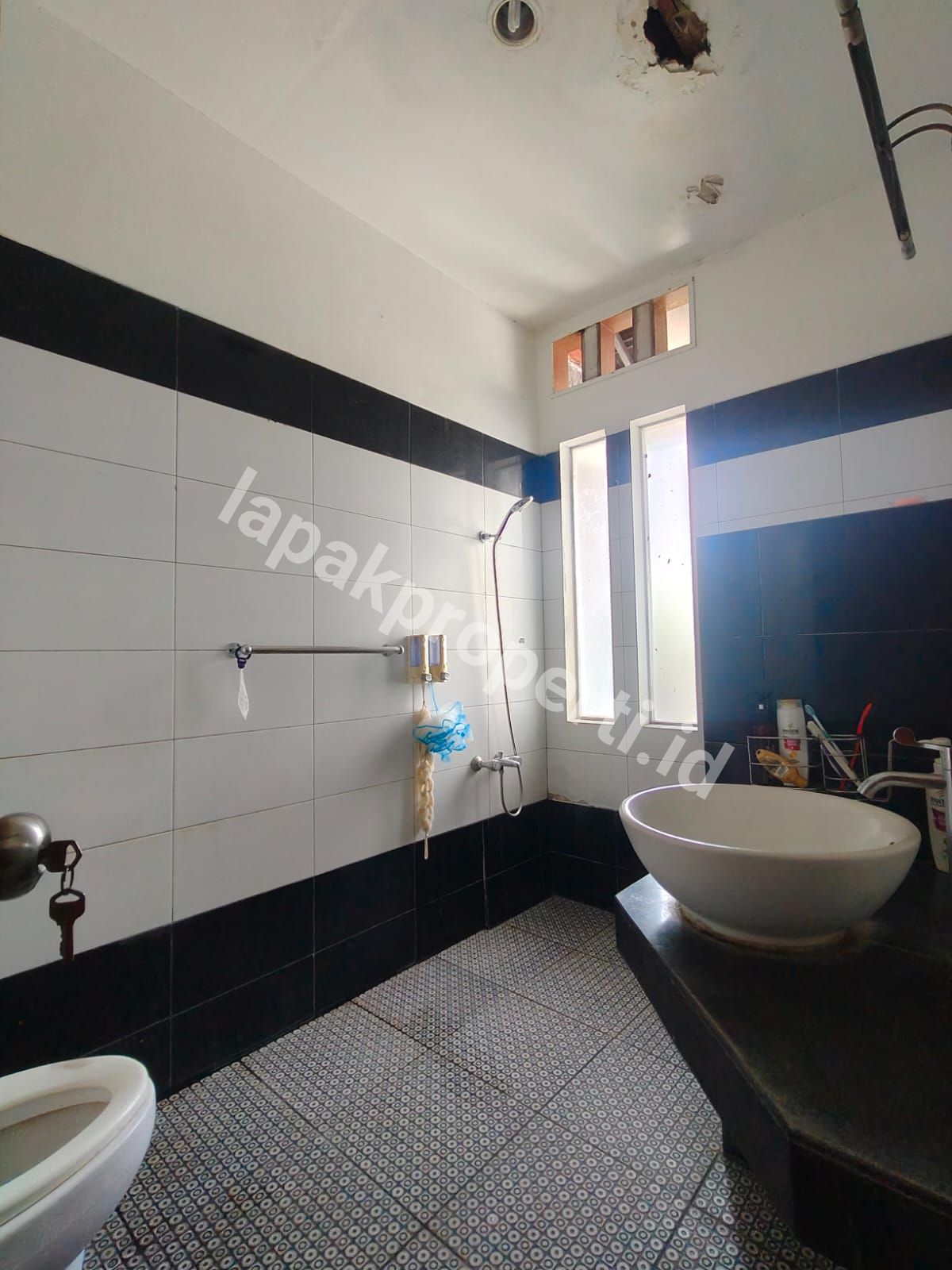 Foto Dijual rumah Secondary Dalam komplek Di Condet Jakarta Timur - 14