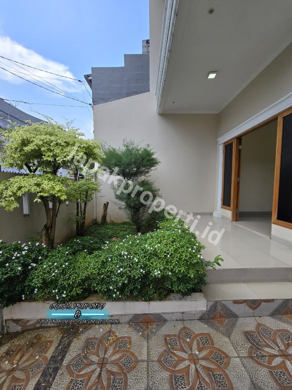 Foto Turun Harga Rumah Dalam Komplek Siap Huni - 3