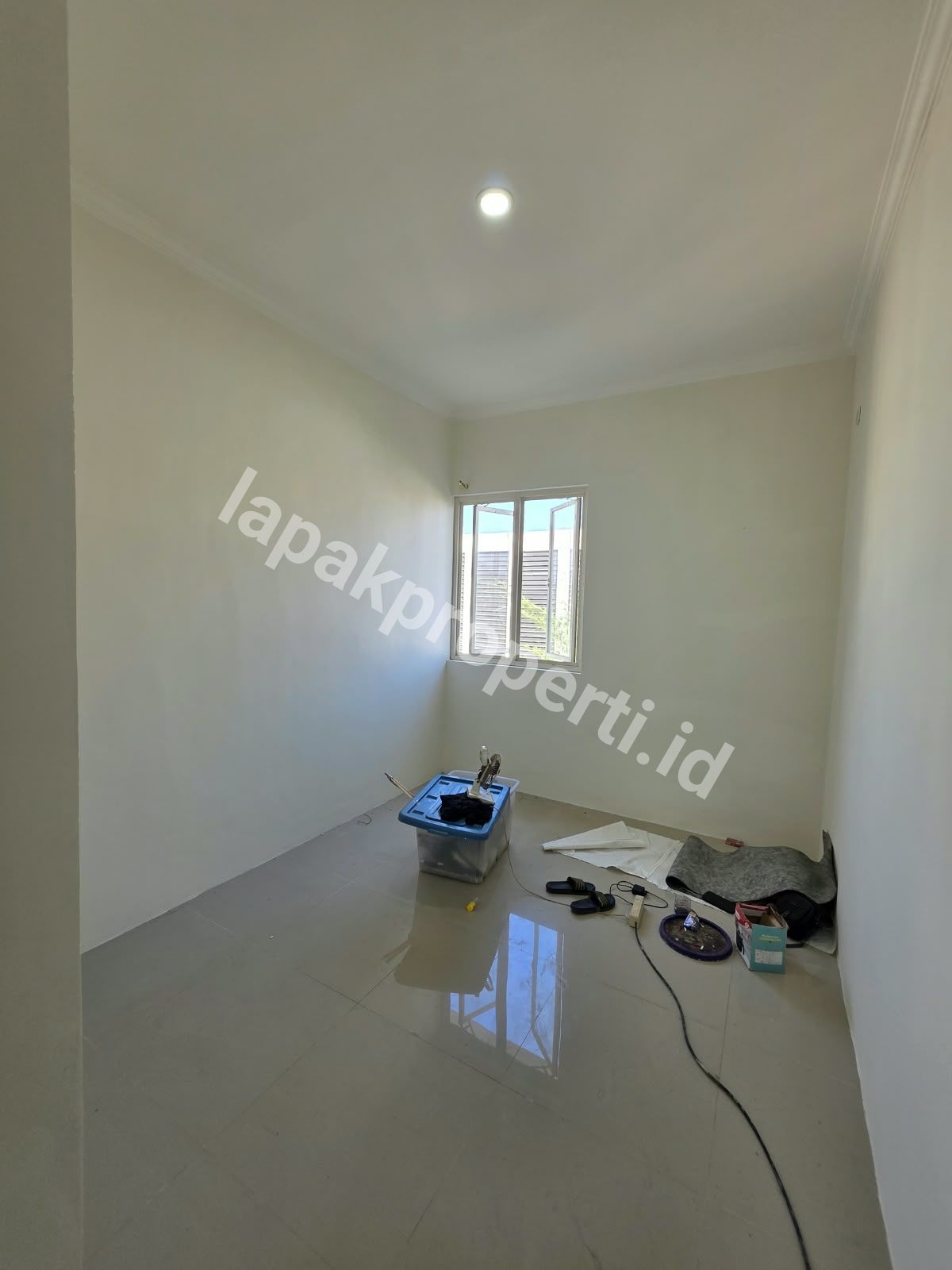 Foto Jual Harga Bawah Pasar Rumah 2 lantai 3 kamar di Gading Indah Regency Surabaya Timur dekat Kedungcowek, Kenjeran - 6