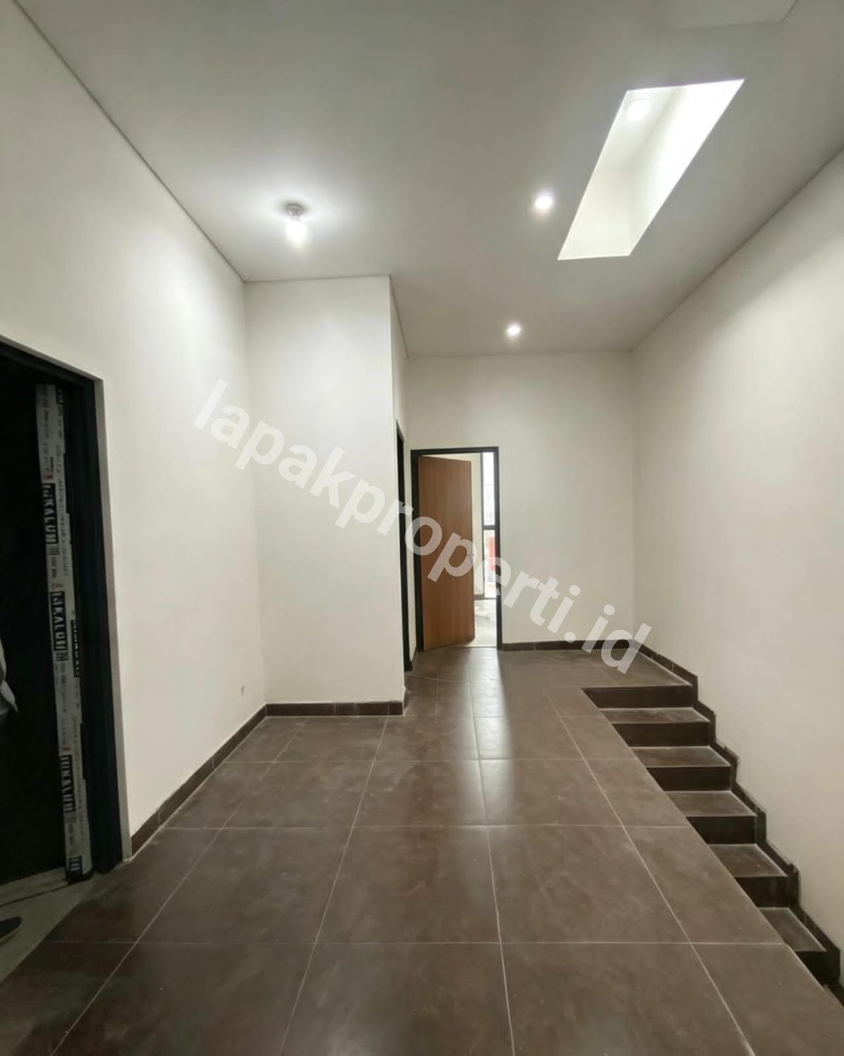Foto Dijual Rumah Baru Non komplek Di Cipinang Kebembem - 9