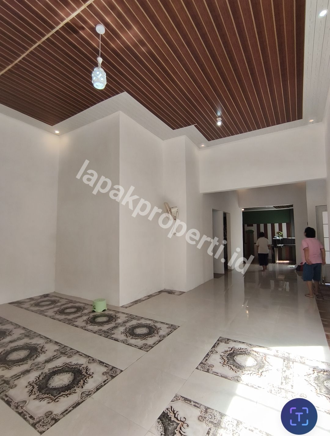 Foto Jual Rumah Baru Siap Huni Gununganyar Emas Surabaya Timur dekat Kampus UPN, Tol Tambak Sumur, Rungkut - 8