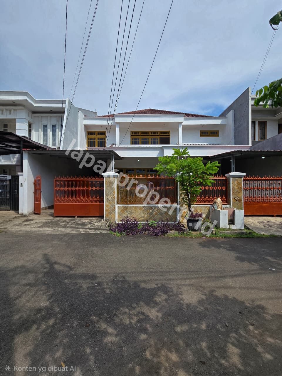 Turun Harga Rumah Dalam Komplek One gate Di Pondok Bambu Jakarta Timur