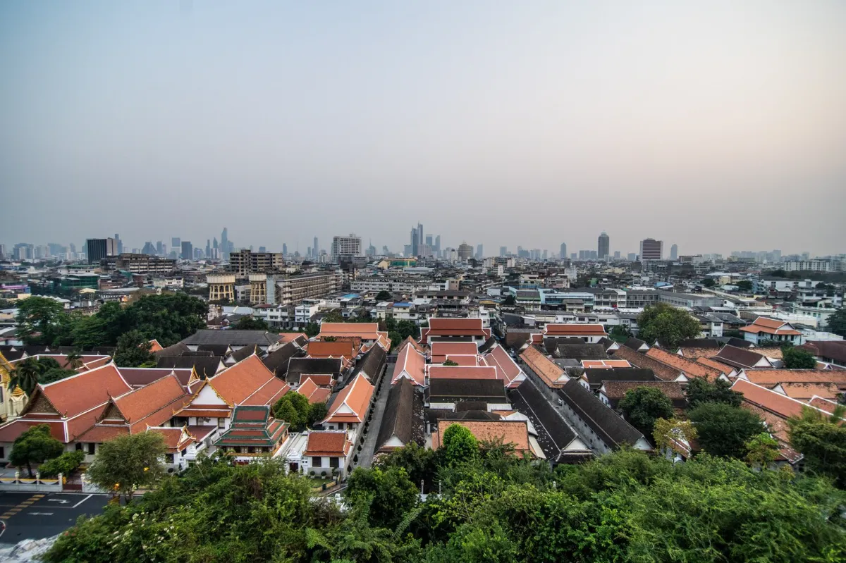 rumah strategis pinggir kota